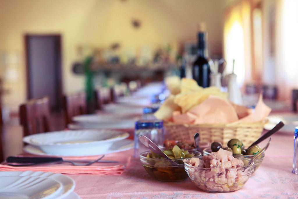 Agriturismo Il Ginepro Флуминимаджоре Экстерьер фото